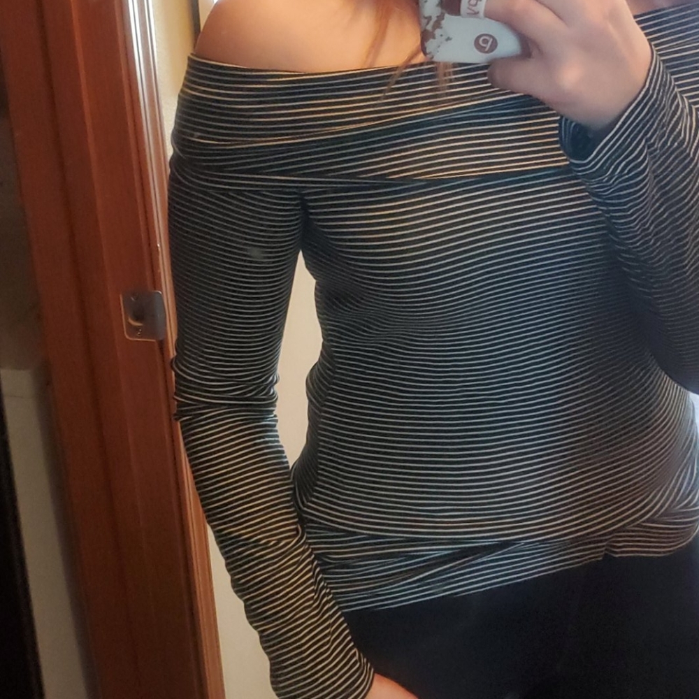 Off the Shoulder striped top